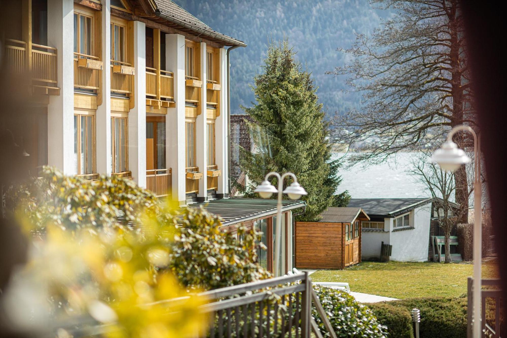 Seehotel Urban Bodensdorf Exterior foto